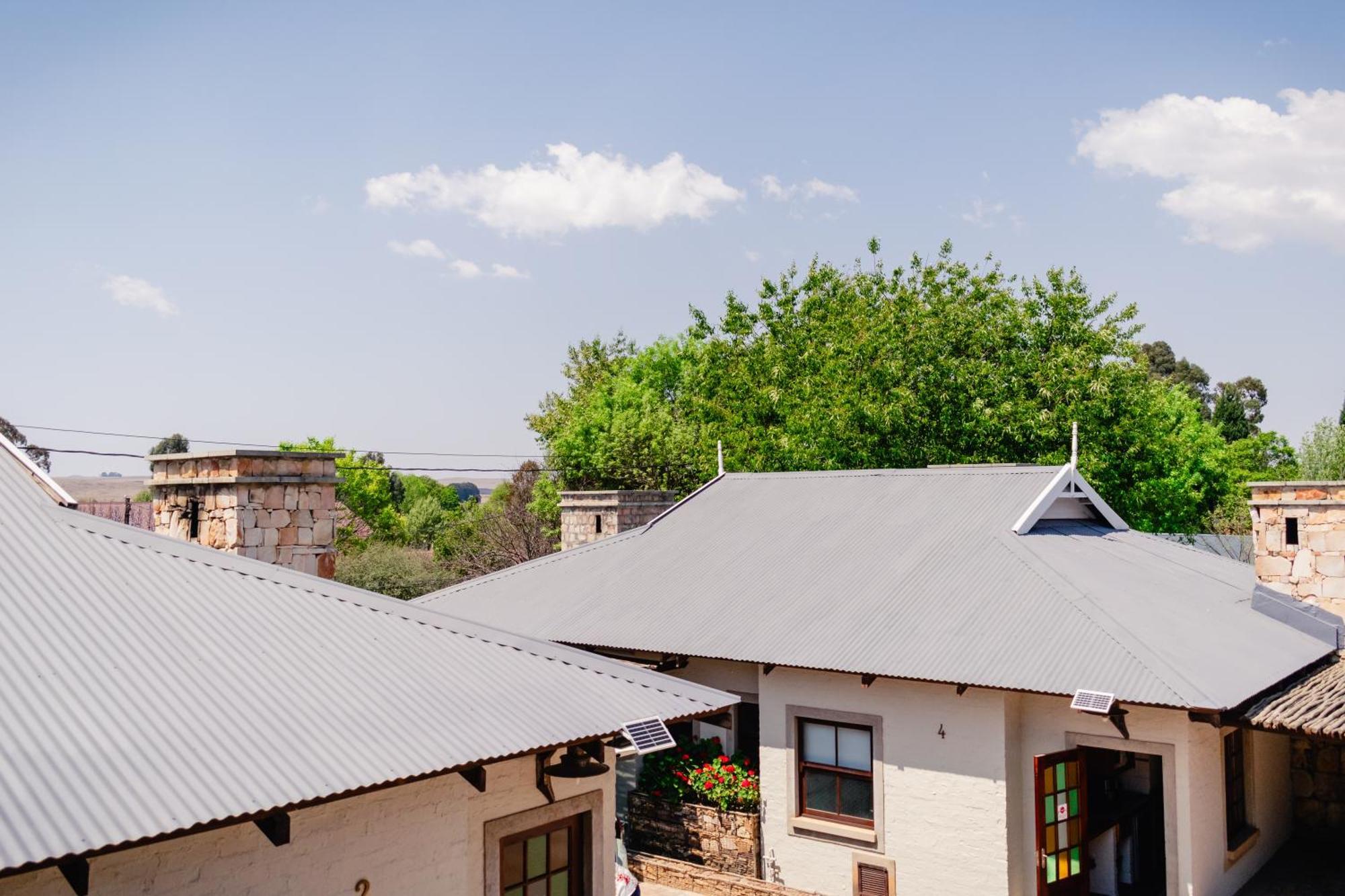 Anglers Court Apartment Dullstroom Exterior photo